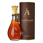 A1710 - Rhum très vieux - La Délivrande - Carafe - 70cl - 48,8°
