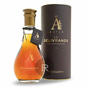 A1710 - Rhum très vieux - La Délivrande - Carafe - 70cl - 48,8°